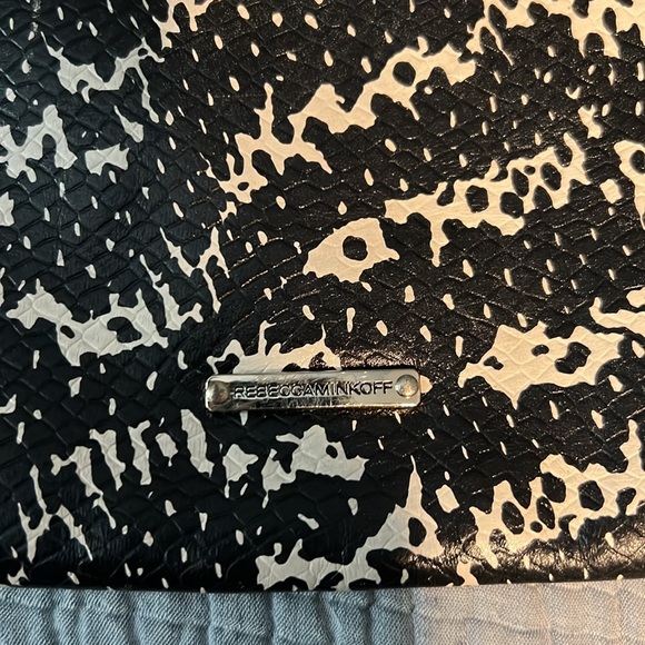 Rebecca Minkoff cross body - Picture 2 of 4